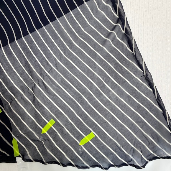 LAUNDRY Vintage Silk Chiffon Striped Dress Women 8 Navy Stripe - Picture 12 of 14